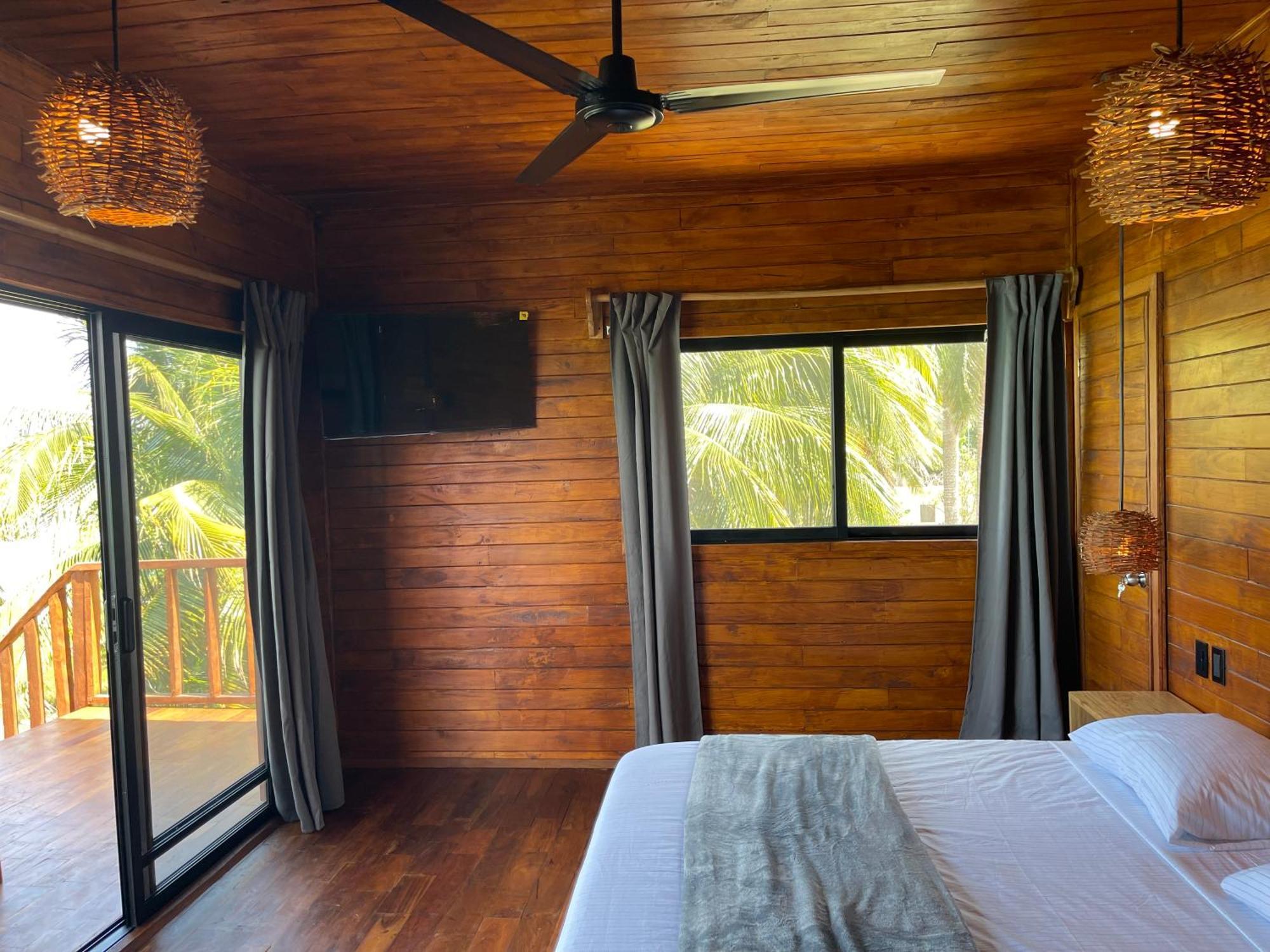 Hotel Blue Caribe Front Lagoon 4*